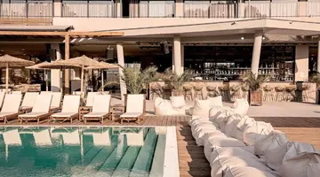 Sunny Beach Club