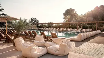 Sunny Beach Club