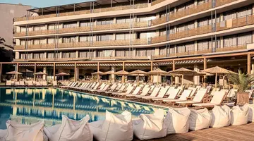 Sunny Beach Club