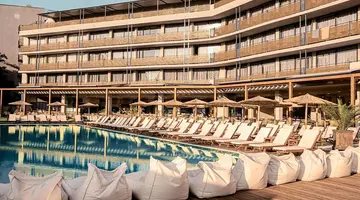 Sunny Beach Club