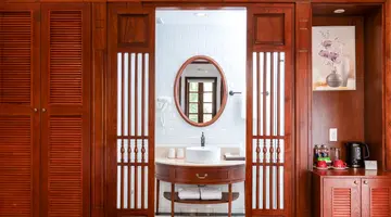 SUNNY BEACH RESORT & SPA