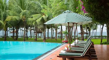 SUNNY BEACH RESORT & SPA