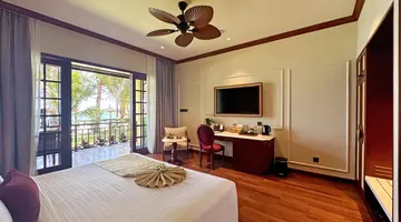 SUNNY BEACH RESORT & SPA