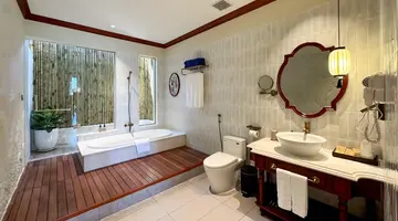 SUNNY BEACH RESORT & SPA