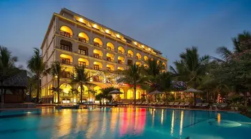 SUNNY BEACH RESORT & SPA