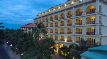 SUNNY BEACH RESORT & SPA