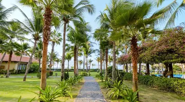 Sunny Beach Resort & Spa