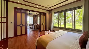 SUNNY BEACH RESORT & SPA