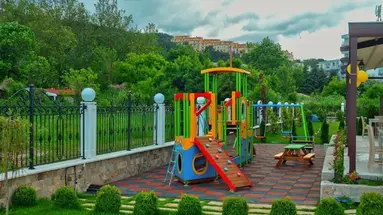 Sunny Castle