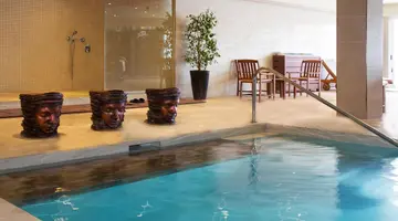 Sunny Coast Resort & Spa