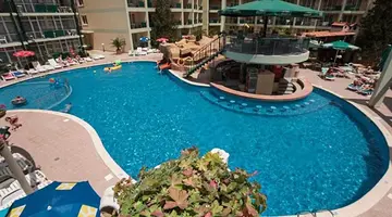 Sunny Day Club