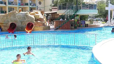 Sunny Day Club