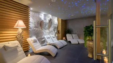 Sunny Day Palace