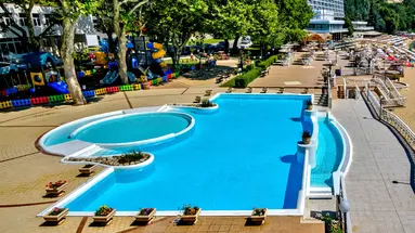 Sunny Day Resort Marina
