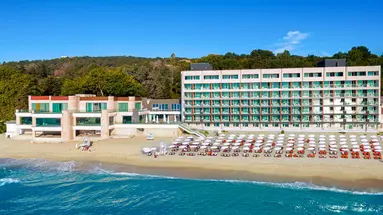Sunny Day Resort Marina