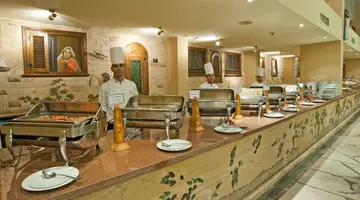 Sunny Days El Palacio Resort And SPA