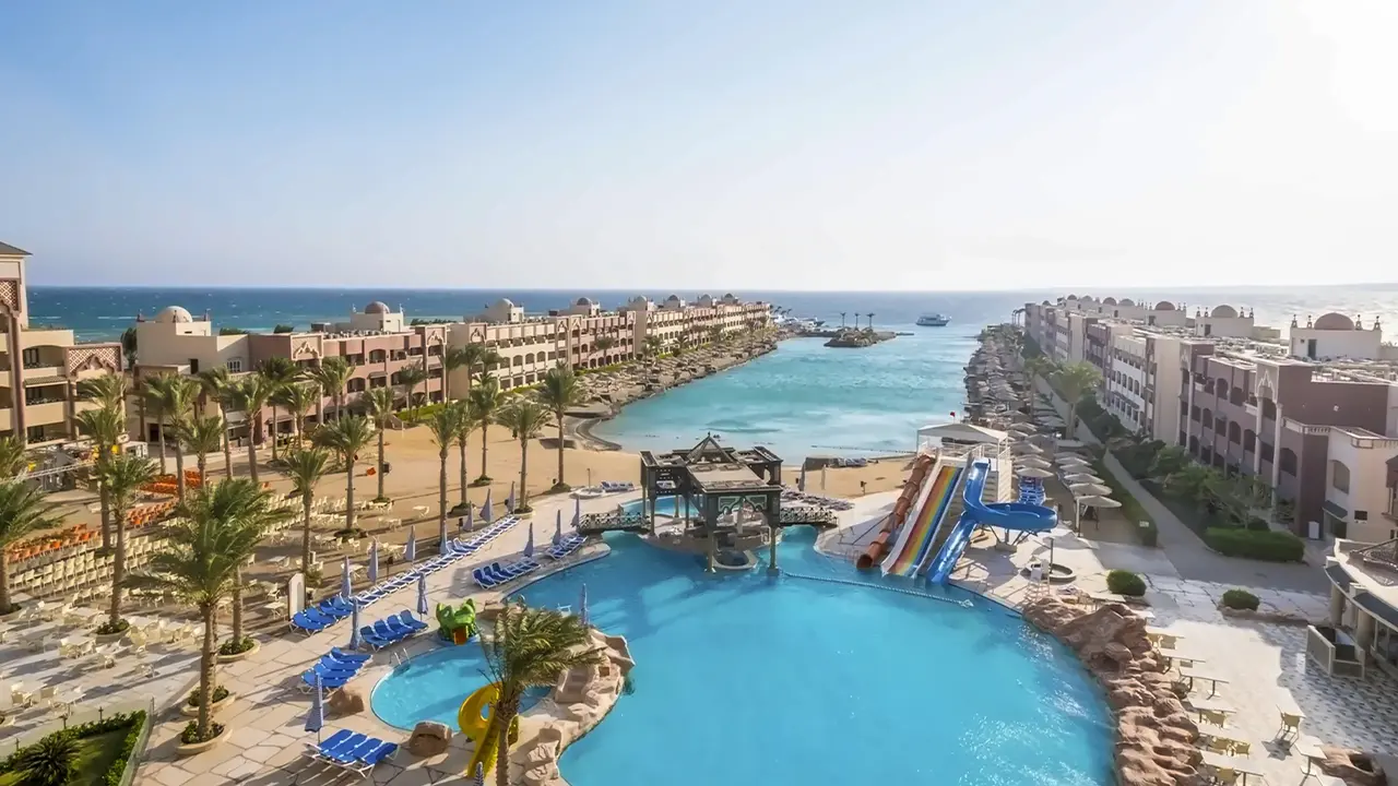 Sunny Days El Palacio Resort & Spa