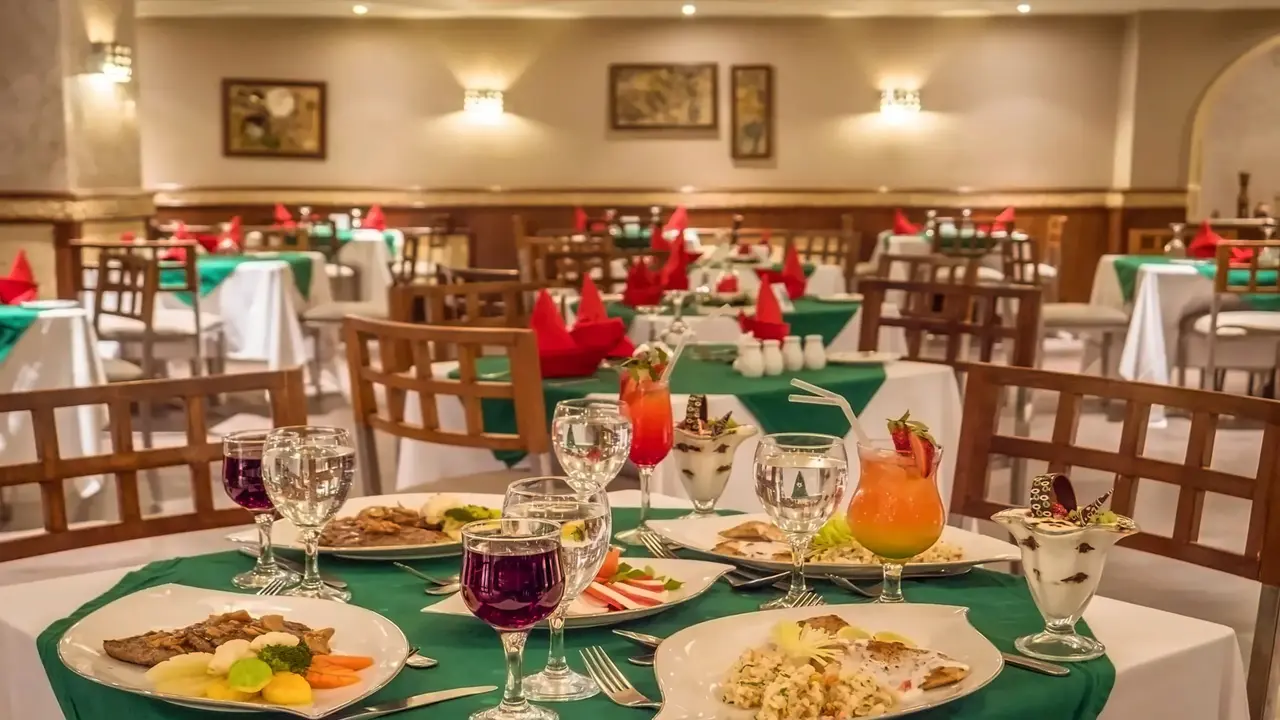 Sunny Days El Palacio Resort & Spa