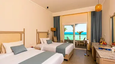 Sunny Days El Palacio ResorT