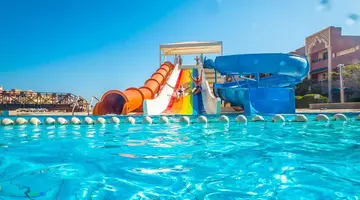 Sunny Days El Palacio ResorT