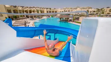 SUNNY DAYS EL PALACIO