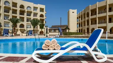 SUNNY DAYS MIRETTE APARTMENTS