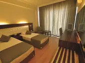 Sunny Hill Alya Hotel