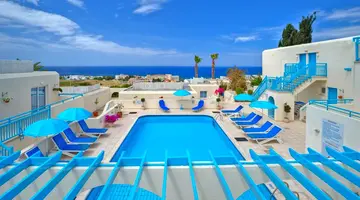 Sunny Hill Aparthotel