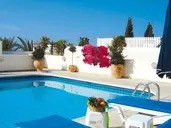 Sunny Hill Hotel Apts