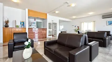 Sunny Hill Hotel Apts