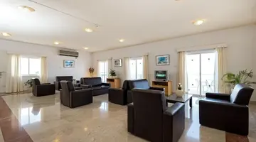 Sunny Hill Hotel Apts
