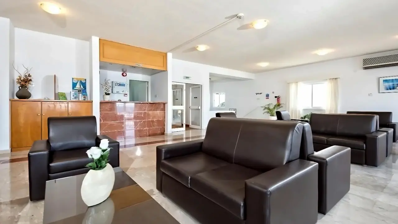 Sunny Hill Hotel