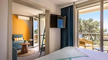 Sunny Makarska by Valamar
