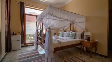 Sunny Palms Beach Bungalows