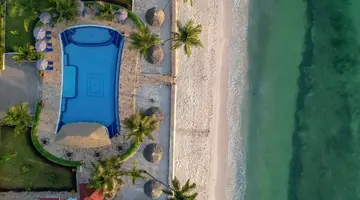 Sunny Palms Beach Bungalows
