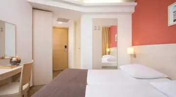 Sunny Porec by Valamar (ex Crystal)