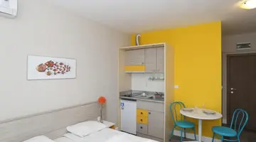 Sunny Residence