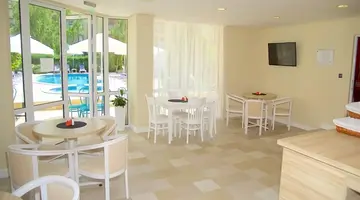 Sunny Residence