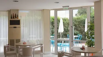 Sunny Residence