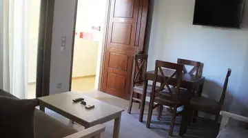 Sunny Suites