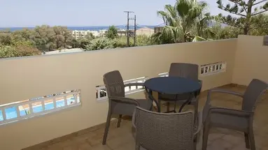 Sunny Suites