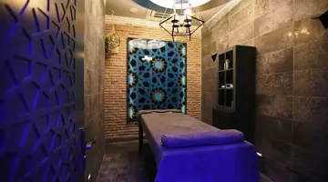 SUNPRIME C-LOUNGE HOTEL