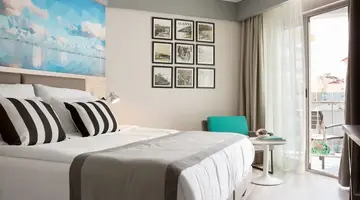 Sunprime C-Lounge Hotel