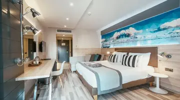 Sunprime C-Lounge Hotel