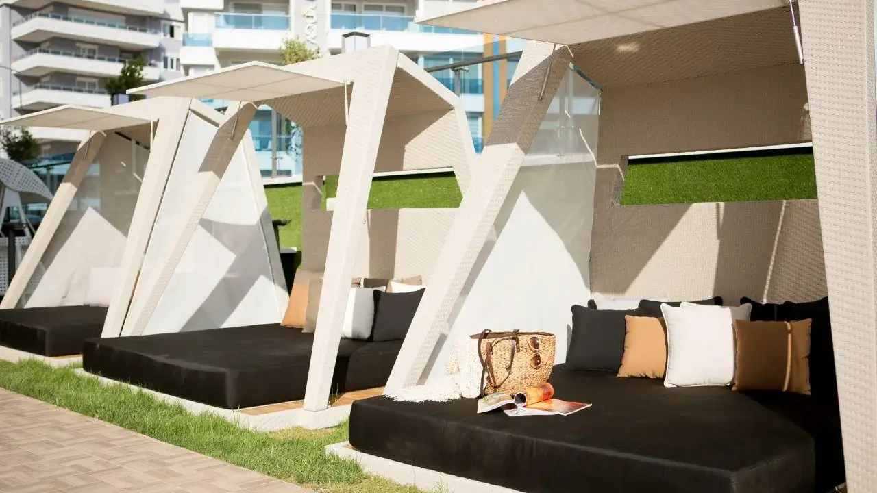 SUNPRIME C-LOUNGE HOTEL