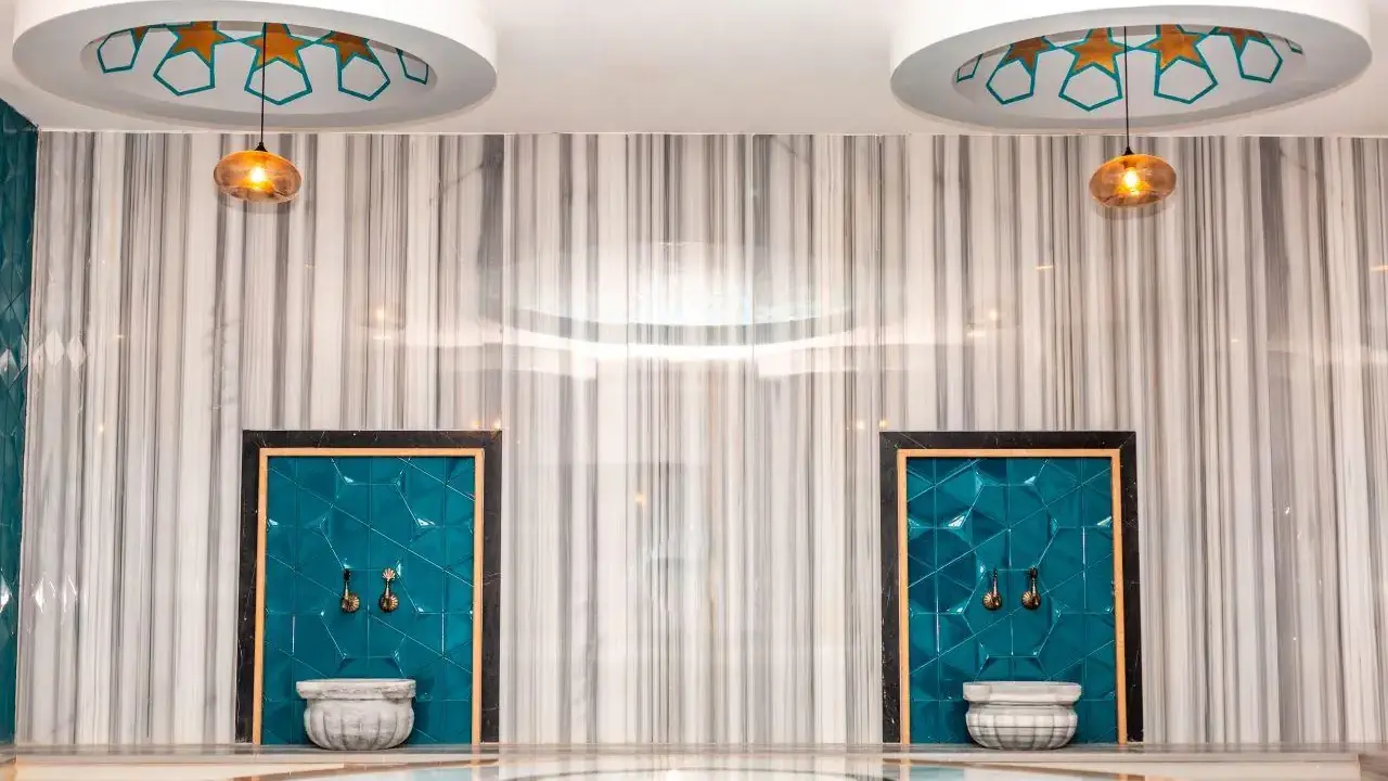 SUNPRIME C-LOUNGE HOTEL