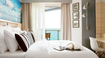 SUNPRIME C-LOUNGE HOTEL