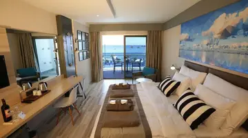 SUNPRIME C-LOUNGE HOTEL