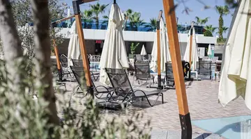 SUNPRIME C-LOUNGE HOTEL