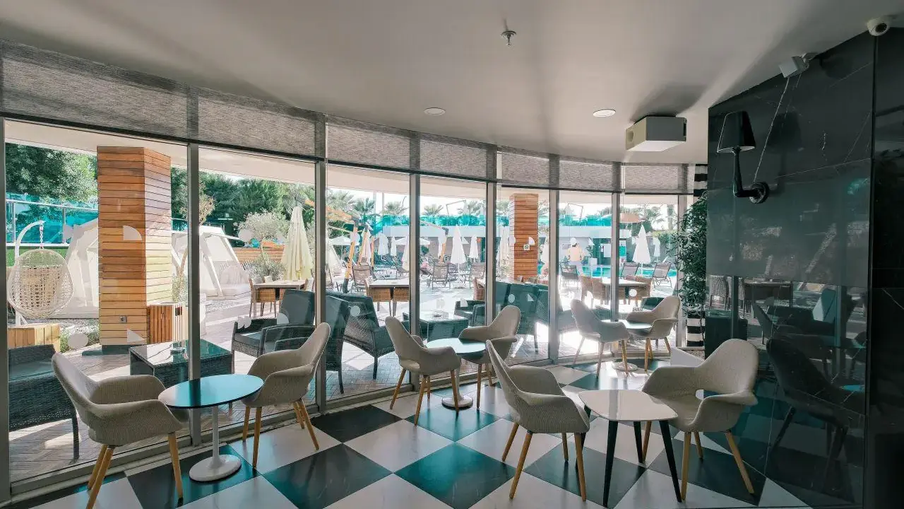 SUNPRIME C-LOUNGE HOTEL